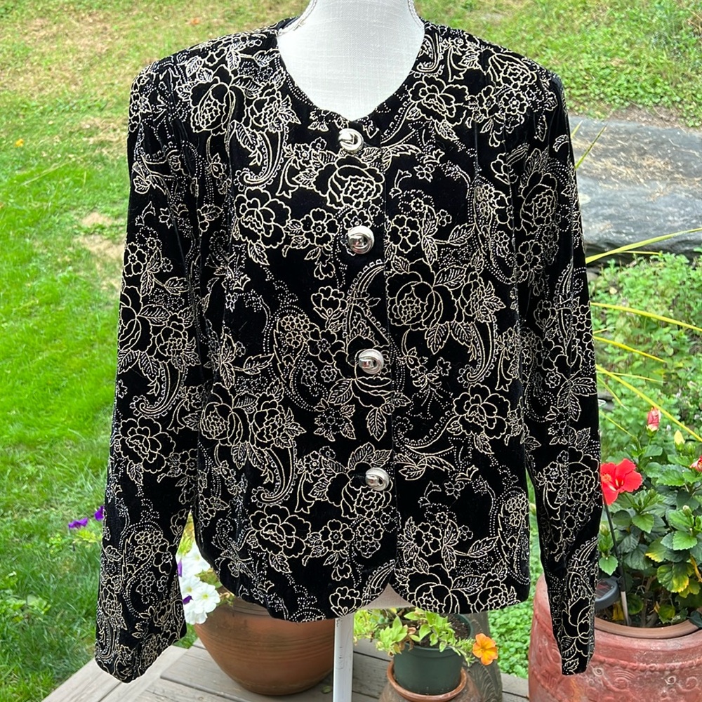 Joanna cocktail, top or jacket, velvet, and gold glitter floral design. Size XL.